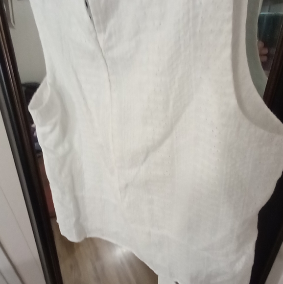 Liz Claiborne Top - Picture 5 of 5